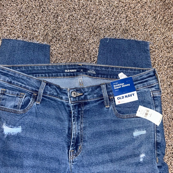 NEW Women’s Old Navy mid-rise rockstar super skinny jeans - Picture 7 of 7